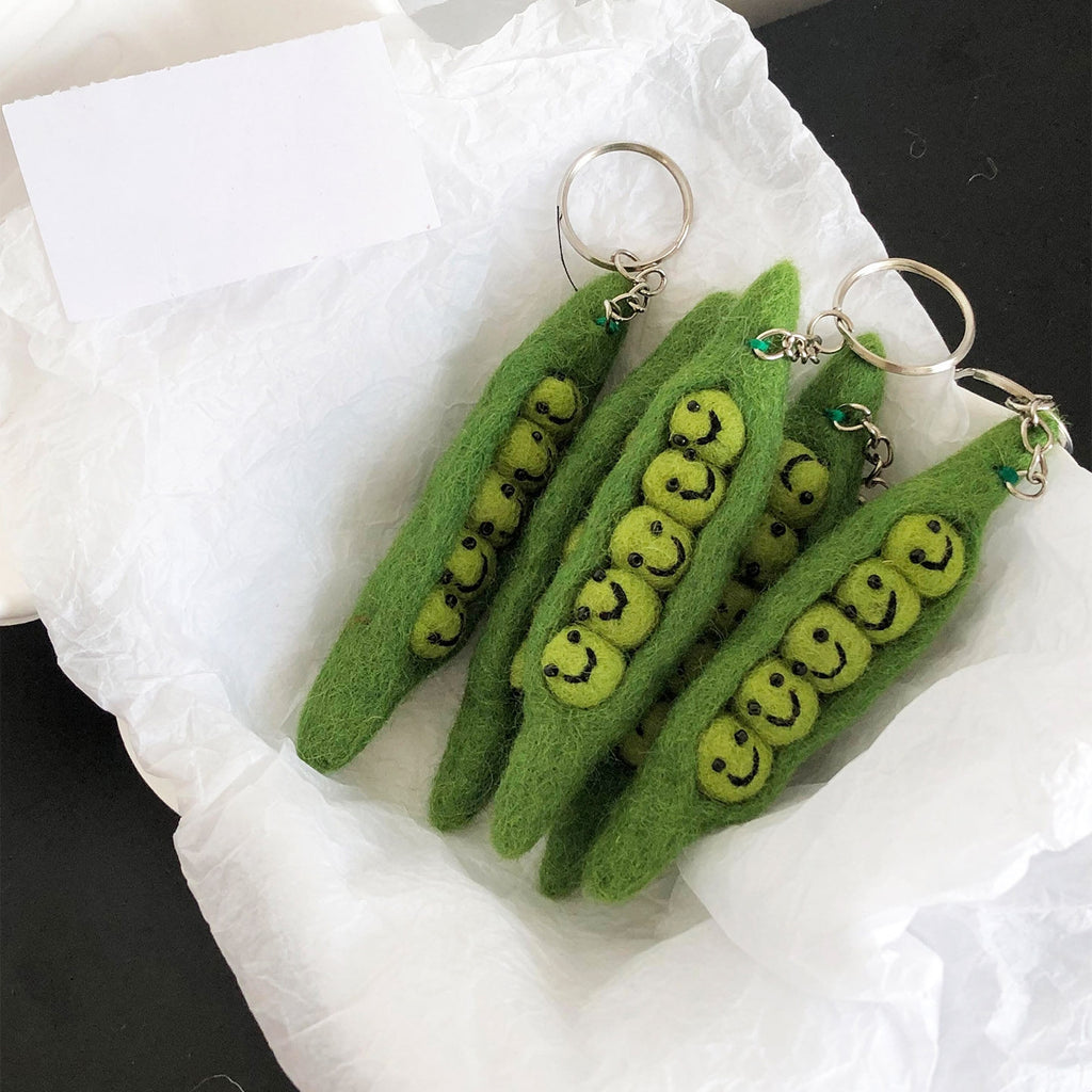 Pea Wool Felt Fluffy Bag Charm