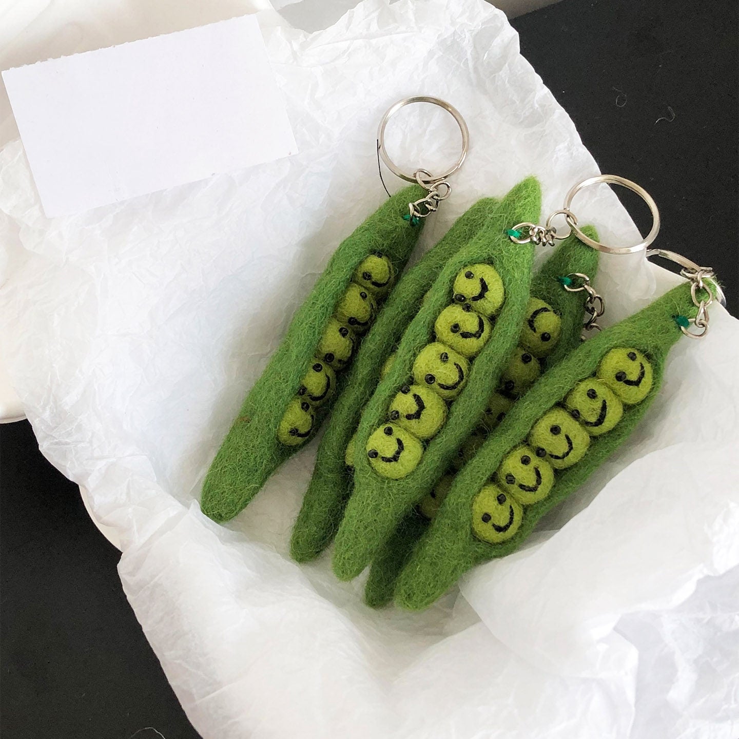 Pea Wool Felt Fluffy Bag Charm